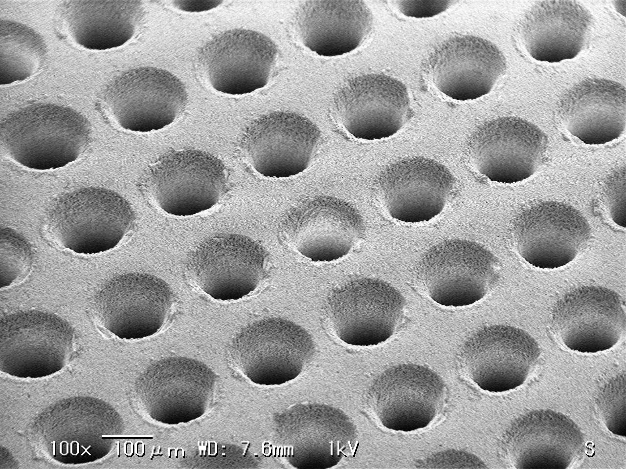 レーザー受託加工サービス