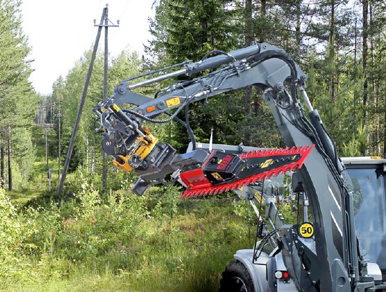 『油圧ヘッジカッター』