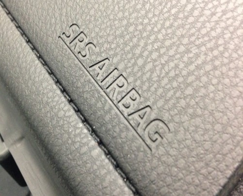 デザイン性の高いミクロン単位の転写が可能『電鋳金型製作』