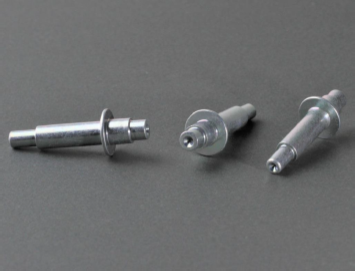 【特殊圧造部品製作事例】シャフト(ドア周り部品)　(2)