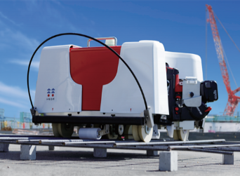 自動鉄筋結束ロボット トモロボ／レンタル