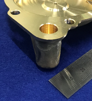 【品質向上で検査効率化】真鍮C3771　薄型継手　鍛造で一体化