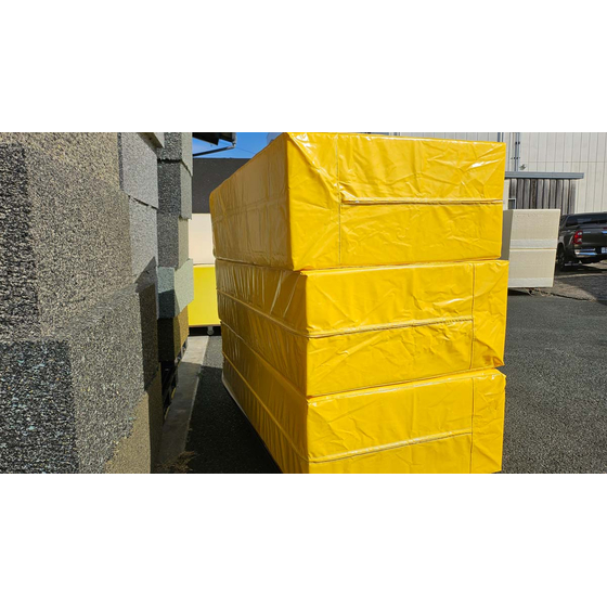 kart-circuit-tarpaulin-crashpad.jpg