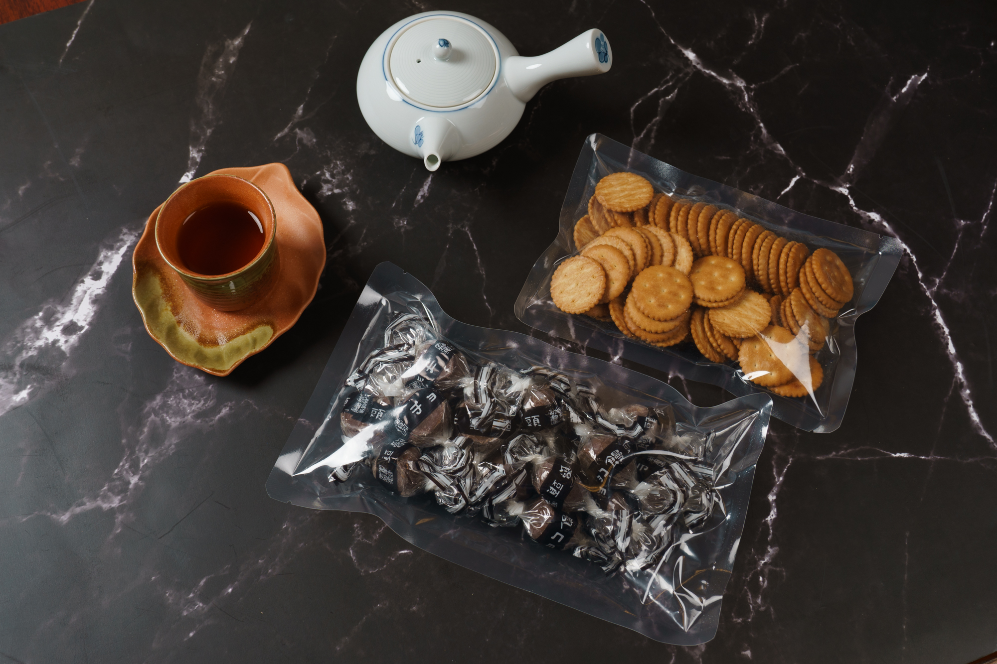 【パッケージ】【食品メーカー必見！】【包装】『三方チャック袋』