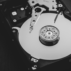 Storage product evaluation analysis (HDD, SSD, flash memory, etc.)