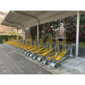 前輪カート式スライドラック　SRC型／SRC-H型 製品画像