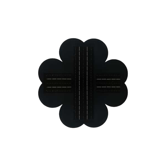 クローバ型ソーラーパネル.png