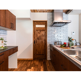 天然木質内装ドア 「E-naドア」