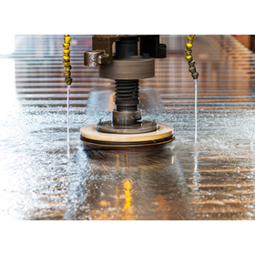 Mirror finish polishing process <Industry's highest level of surface quality>