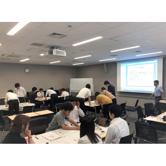 1_5_研究会_グループ討議_モノづくりベーシック講座_.jpg
