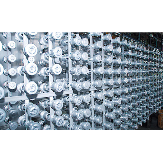 【自動車向け】アルマイト処理に耐摩耗性アップ、キズ防止の向上へ