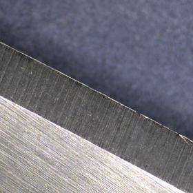 モニタで確認しながら細かな作業ができるマイクロスコープ！