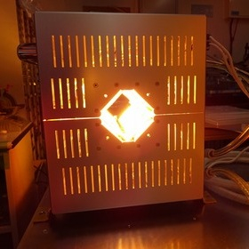 電気炉における課題をハイベック製品で解決した事例