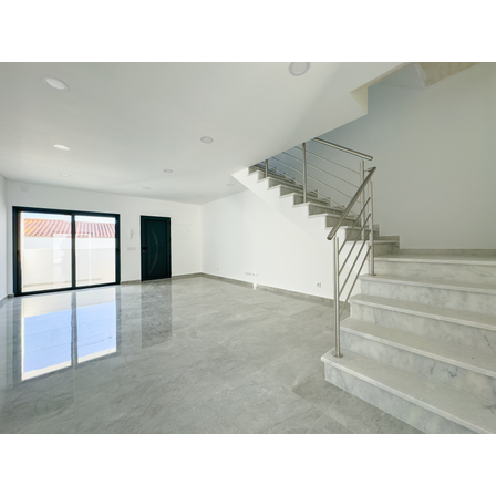【TOP画像】建築用エマルションセルフレベリング材下地用プライマー.jpeg