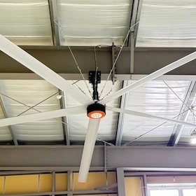 【おすすめ】高効率・高耐久性のモーターを使用した大型ファン