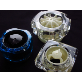 【プラスチック成形加工事例】香水キャップ