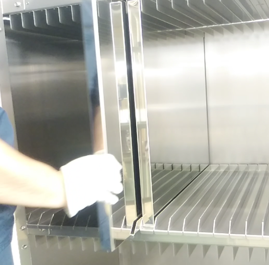 【精密機器製造向け】メタルマスク用保管棚