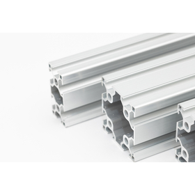 アルミの押出加工とは？複雑な形状を作る技術