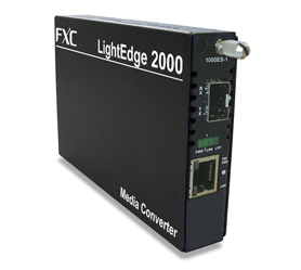 信頼と実績のメディアコンバータ『CVT-3002-PLUS』 コネクション