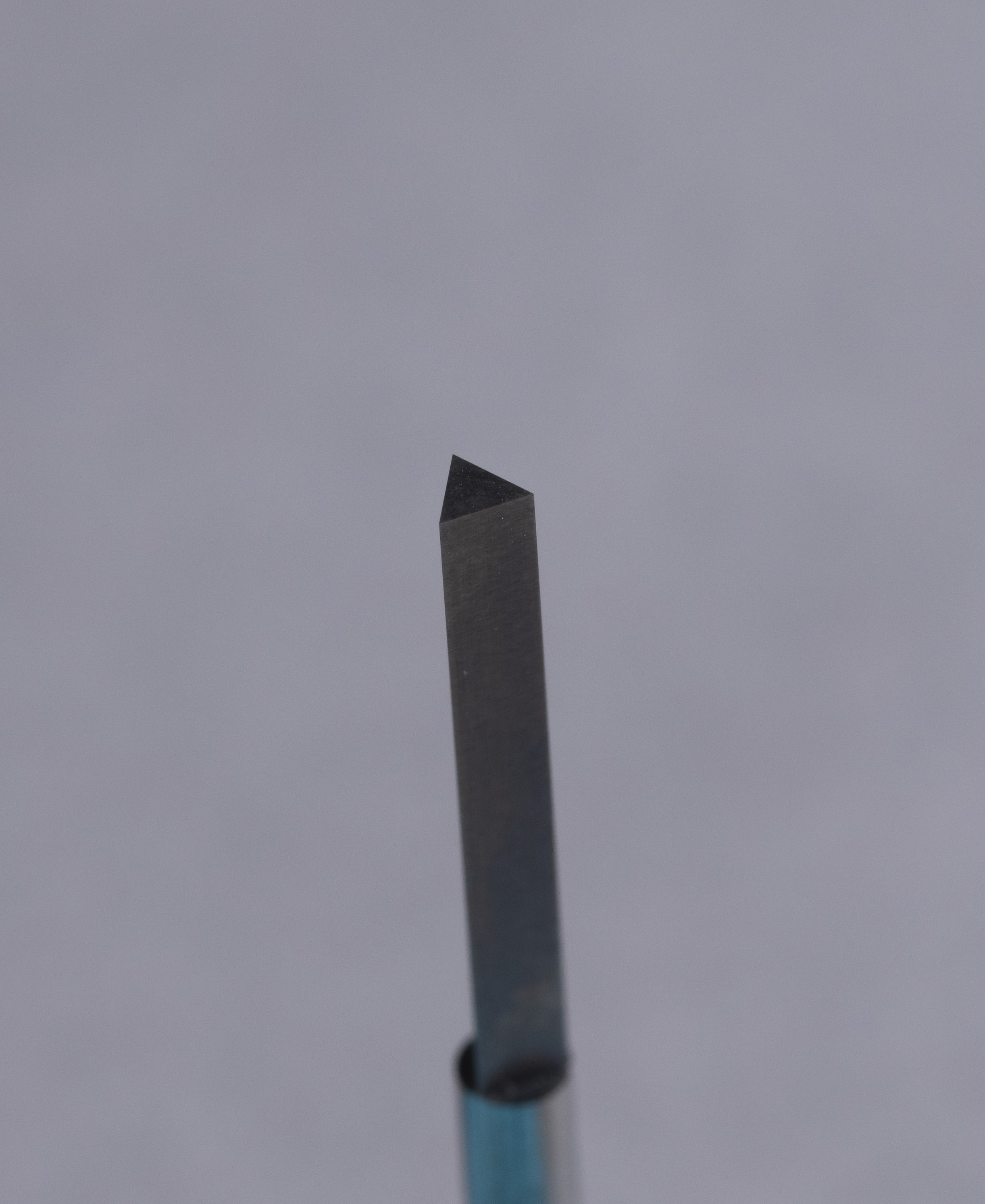 【精密機械向け】三角柱リーマによる高精度位置決め