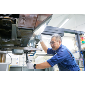 Short-term production of cosmetic c...