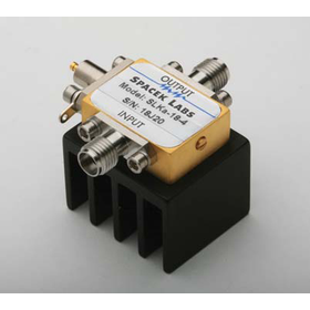 【計測・解析向け】26.5-40GHz用高性能低雑音アンプ