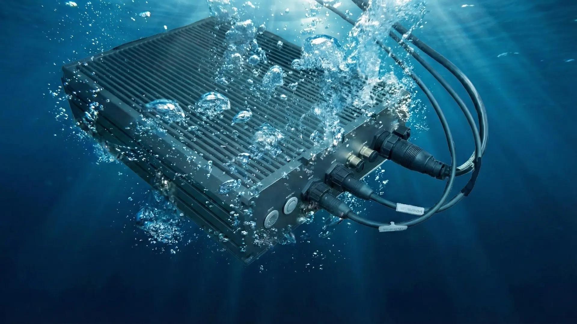 【警備向け】IP67規格 AI PC AIR-WP-AI-002