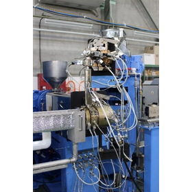 Robot cable extrusion line