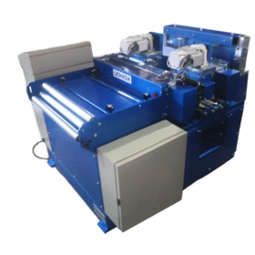 自動定尺切断機（隅切り機能付き）