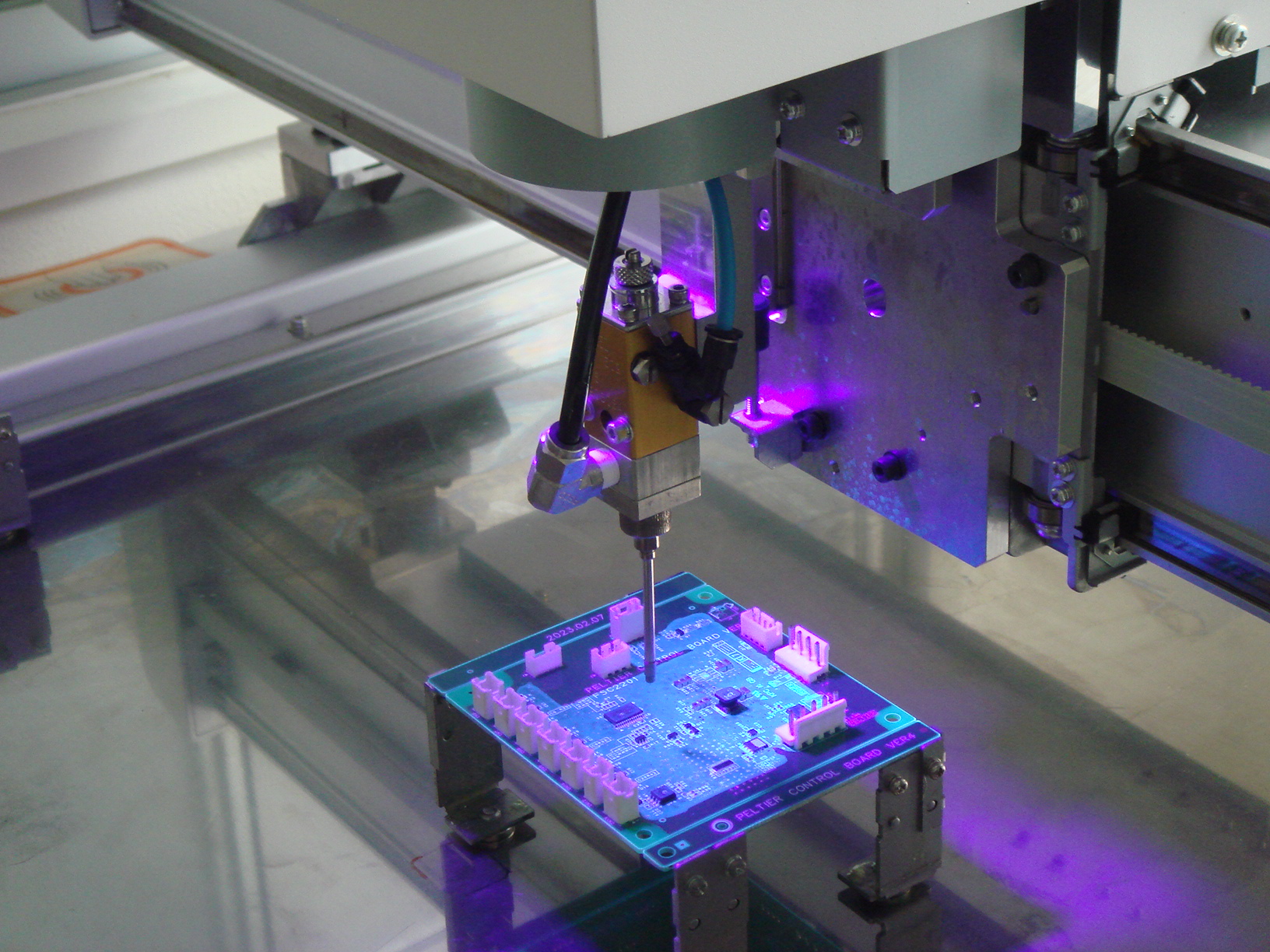 【エネルギー業界向け】防湿コーティング処理による効率化