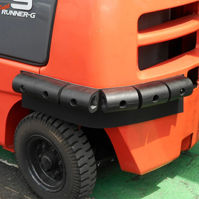 【港湾向け】フォークリフト用衝撃緩衝クッション