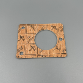 TOMBO No.1995角型C付ガスケットの加工事例