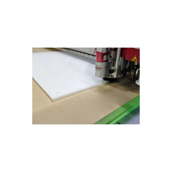 【PTFEプロッター加工事例】厚板加工1.png
