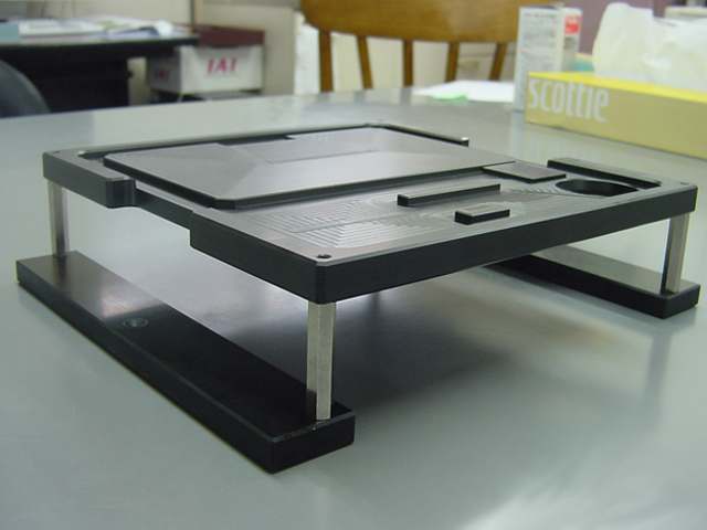 はんだ付け用受け冶具　製作事例