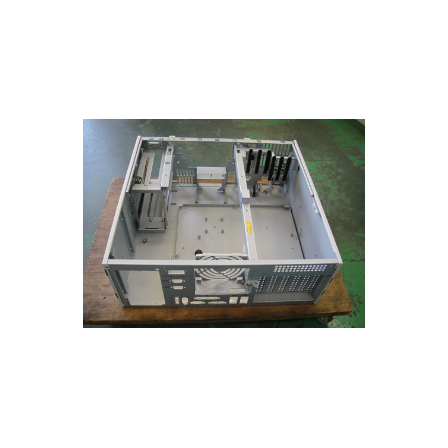 産業用コンピュータ筐体.png