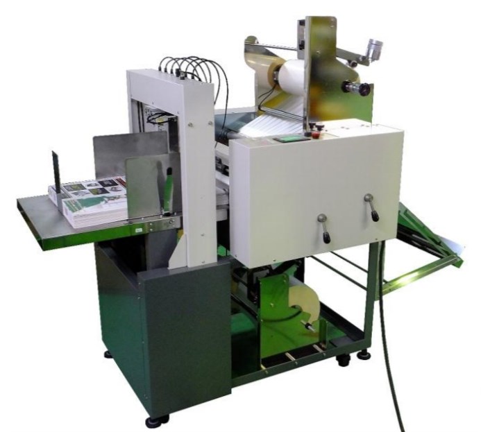 【出版業界向け】B3フルオートPP貼  りラミネーター