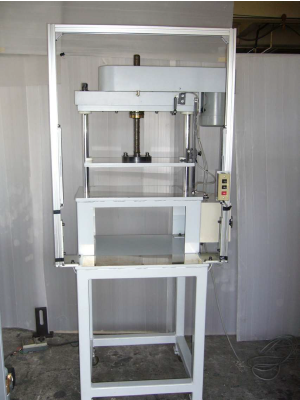 簡易プレス機(安全装置付き)