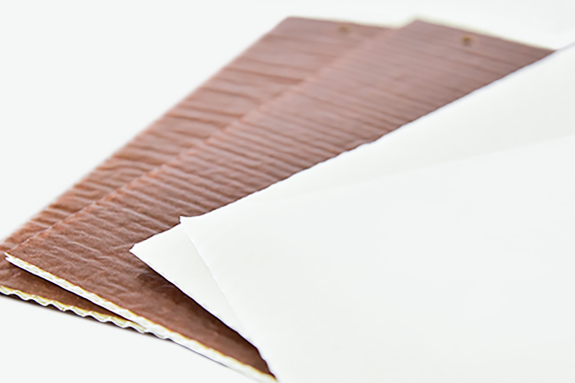 衝撃から商品を守る緩衝材 【ペーパークッション】