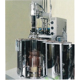 高周波誘導加熱方式の”結晶育成炉”