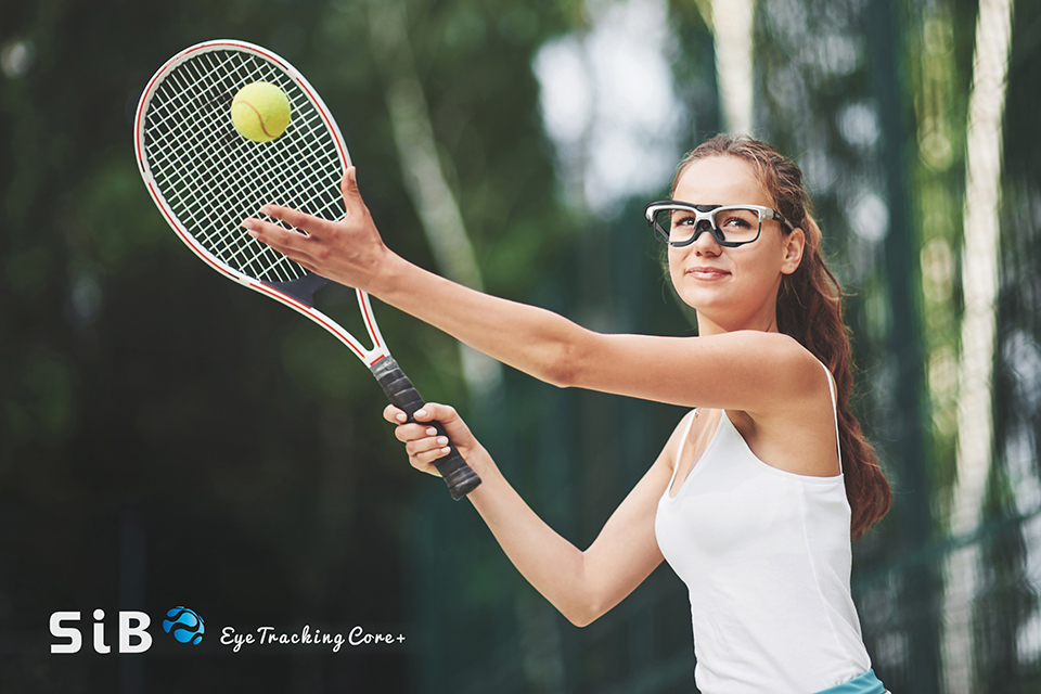 視線を可視化するアイトラッキンググラス【フォーム分析に】