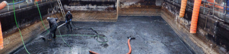 【主な工事】防液提施工、設備等の基礎工事