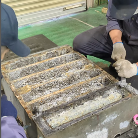 【他社製もOK】ブロー成形用金型の「修理・メンテナンス・改造」