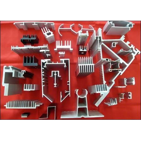 アルミ押出加工