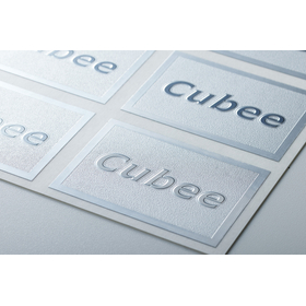 耐候性抜群！凹凸感のある金属を印刷で表現した【Cubee E】