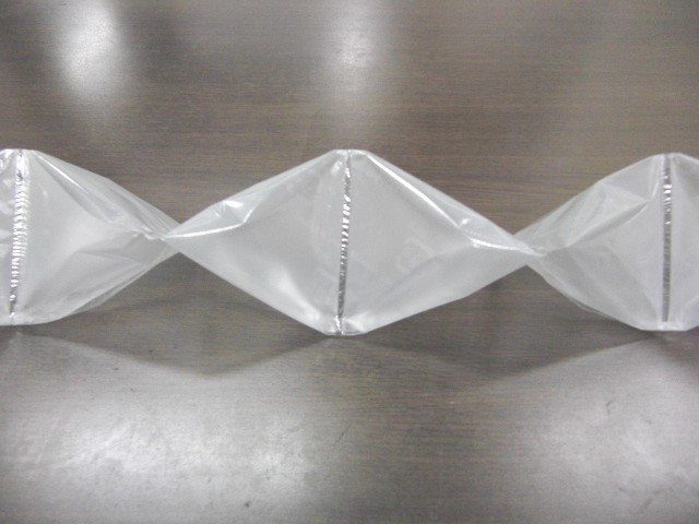 【スポーツ用品向け】トリコンM　衝撃分散エアー緩衝材