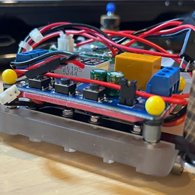 【製作事例】オリジナルラジコンパーツをカーボンで製作