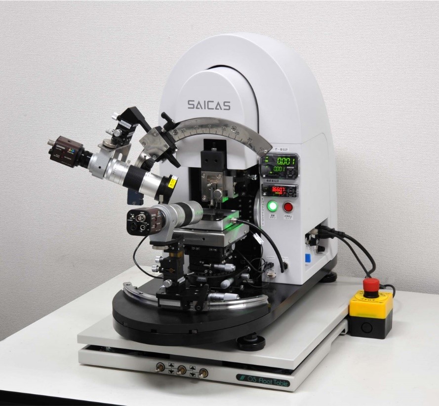 フィールドエミッション電子プローブマイクロアナライザー | アズ