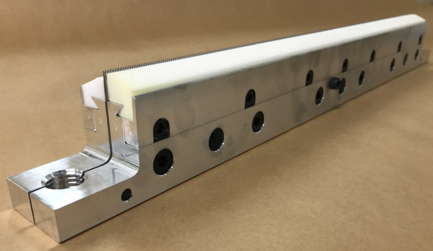 【雑誌印刷向け】軽量鋸台