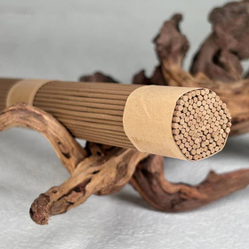 Hainan Island Red Soil Agarwood Incense Sticks for Zen Meditation and Buddhist Ceremonies product image