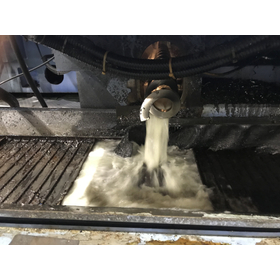 【改善事例】水溶性切削油の泡立ちを防止し、クーラント使用量を削減